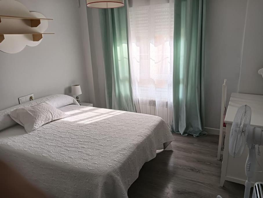 Aribela Villa Badajoz Buitenkant foto