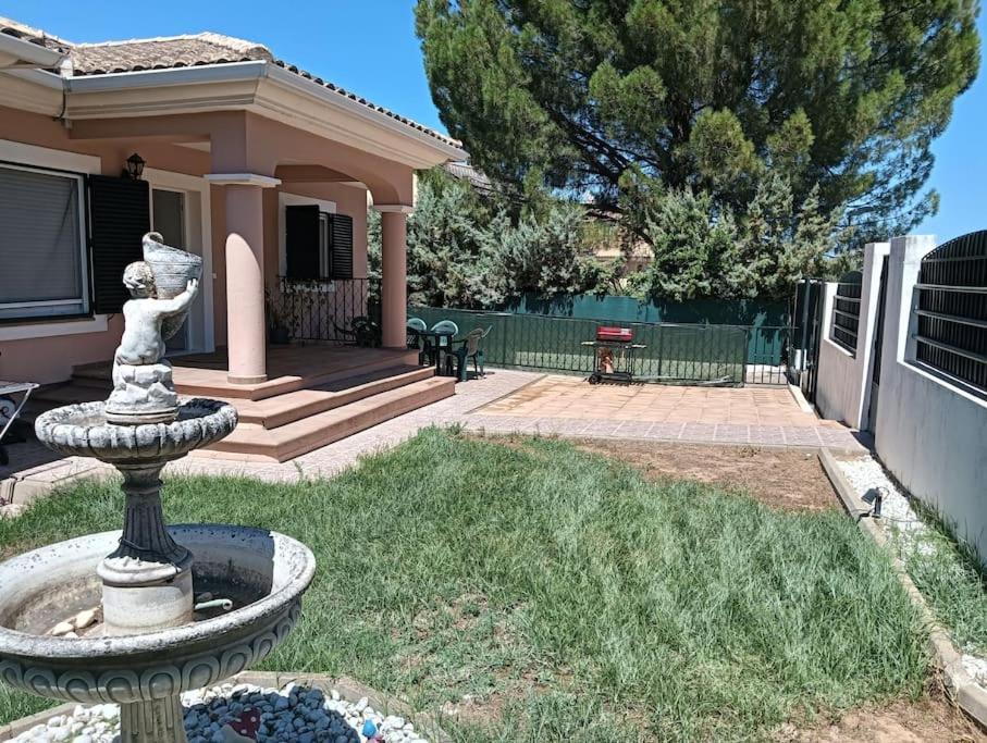 Aribela Villa Badajoz Buitenkant foto